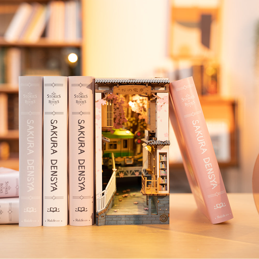 Trilho das Cerejeiras Book Nook DIY