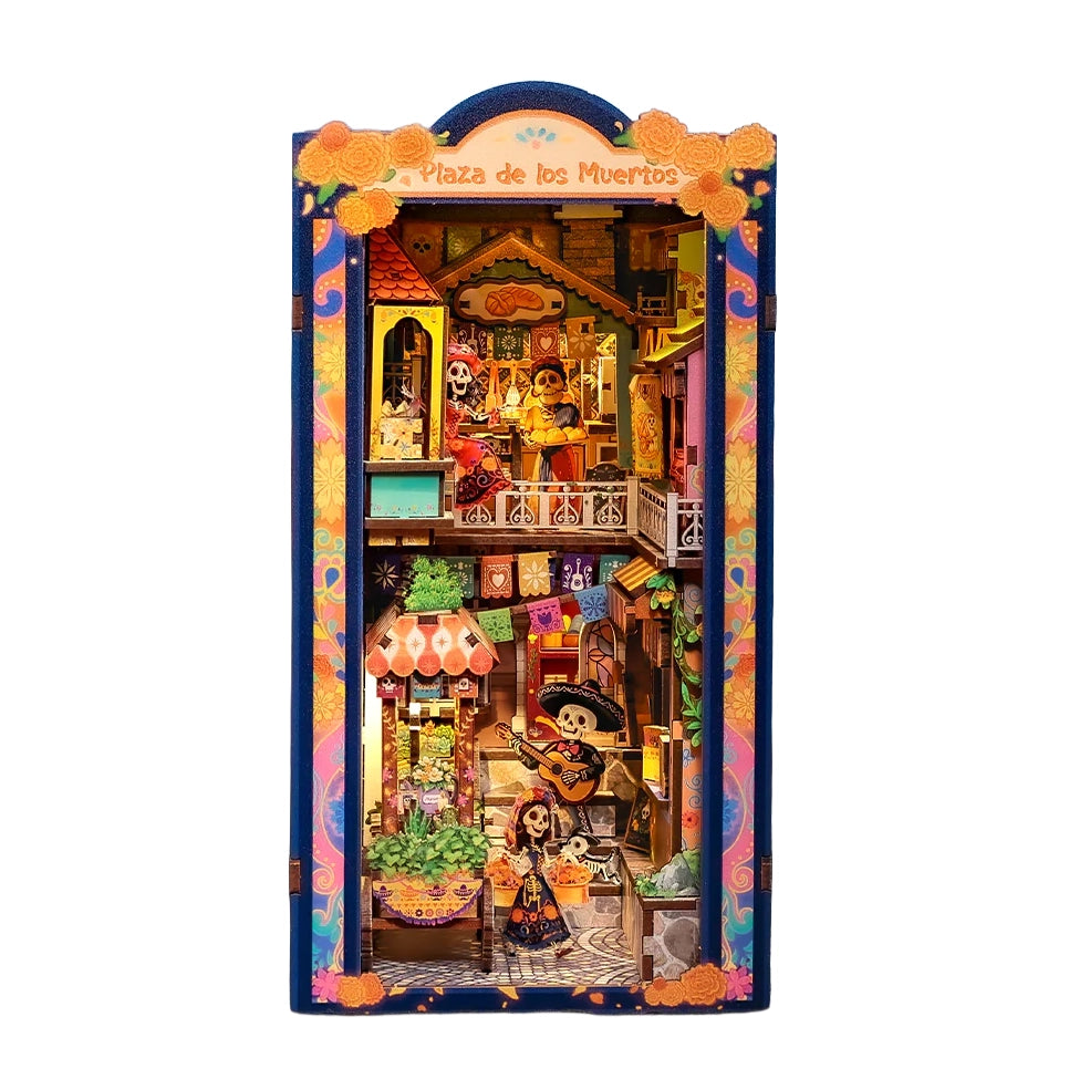 Plaza de los Muertos | Book Nook DIY