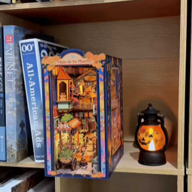Plaza de los Muertos | Book Nook DIY