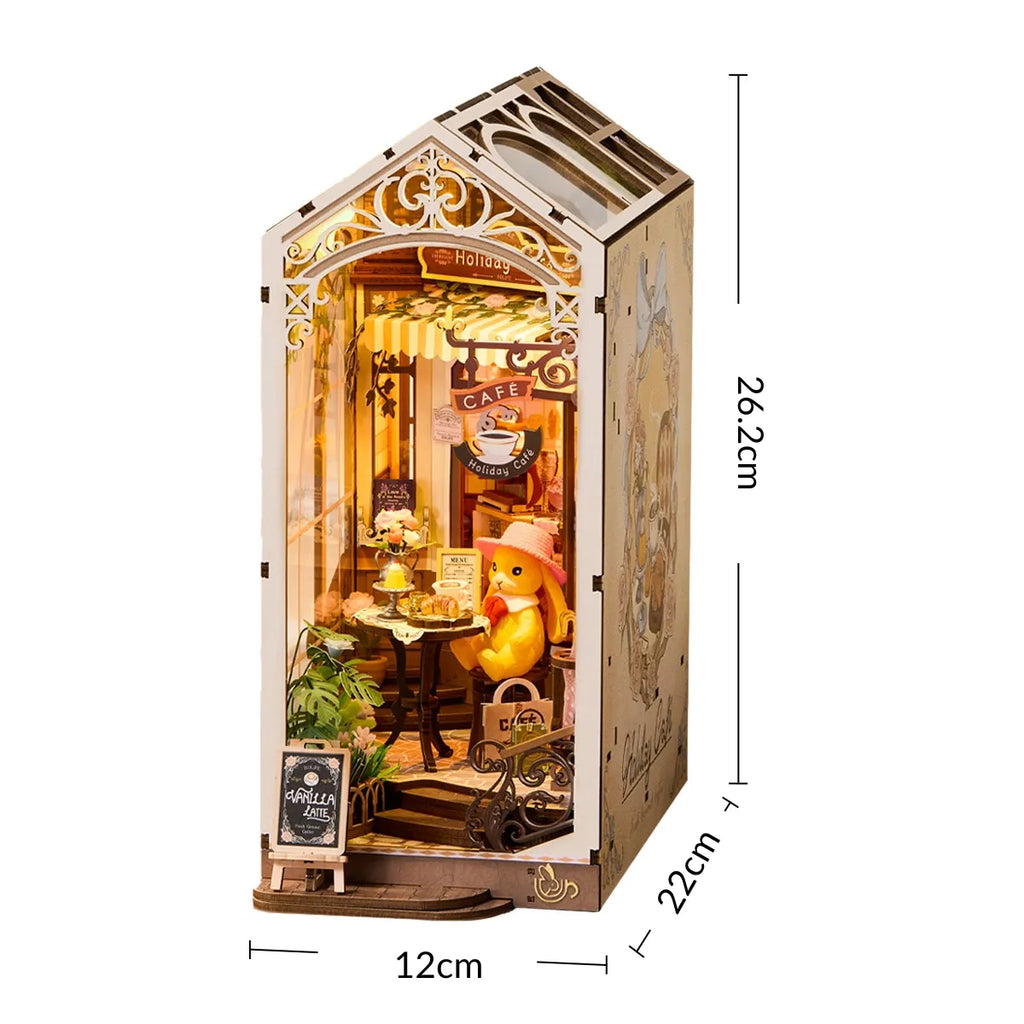 Café Charmoso | Book Nook DIY