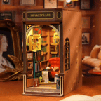 Livraria Shakespeare | Book Nook DIY