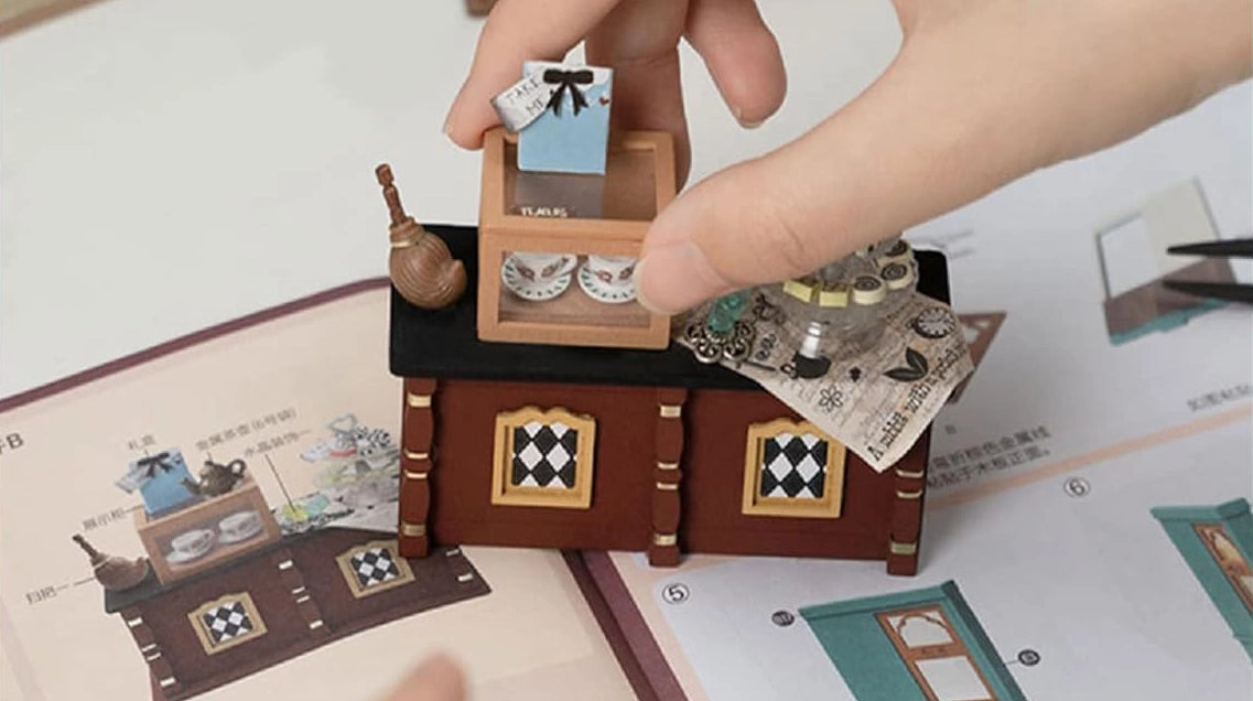 loja de cha da alice casa miniatura diy - montagem imagem 1