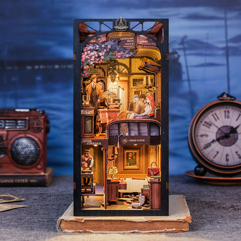 Mistério no Trem Book Nook DIY