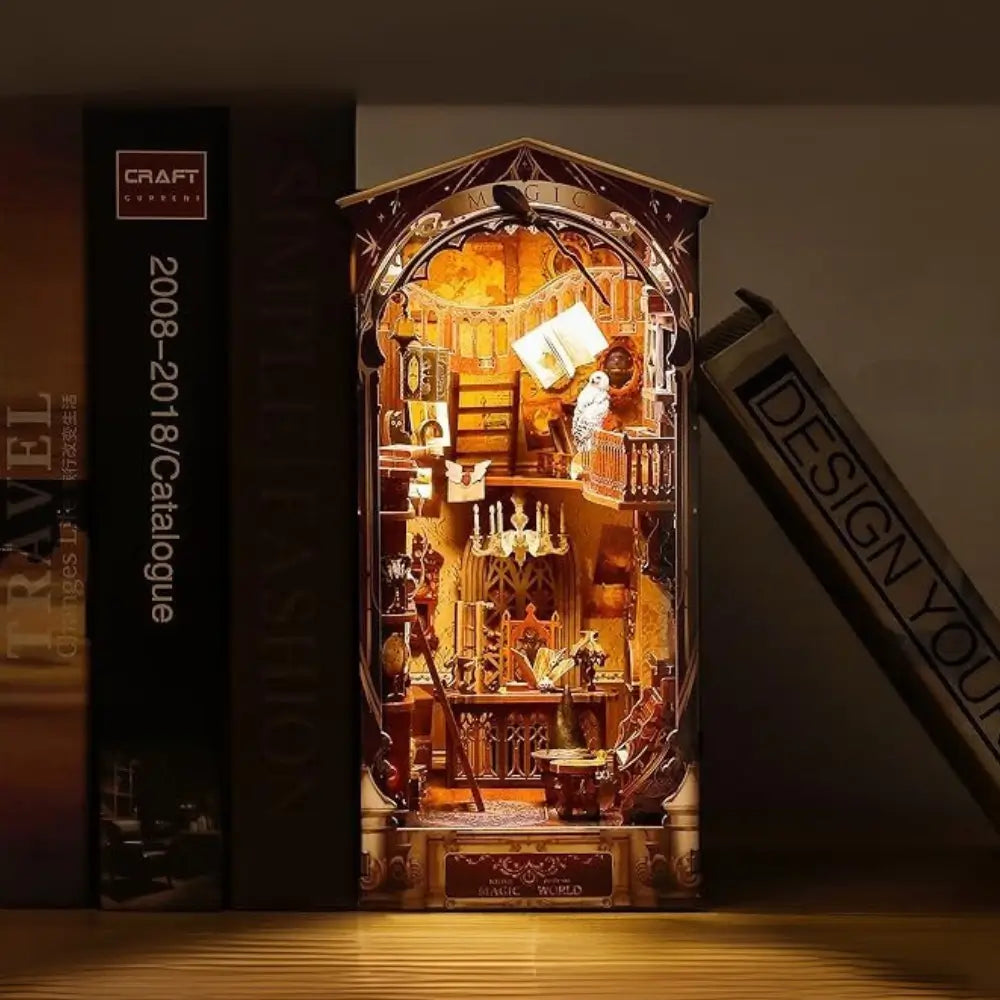 Mundo Mágico Book Nook DIY