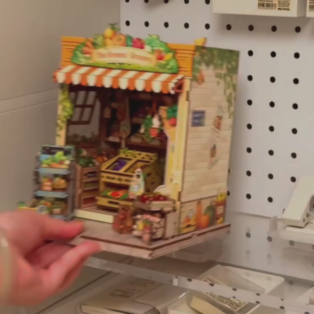 mercearia dos verdes casa miniatura diy - porta abrivel video