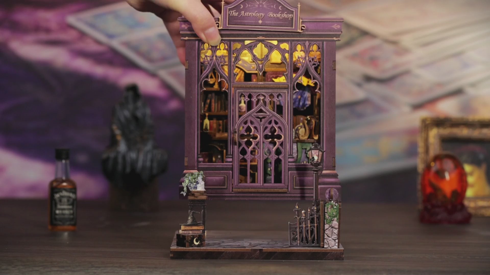 a livraria da astrologia casa miniatura diy - video principal video