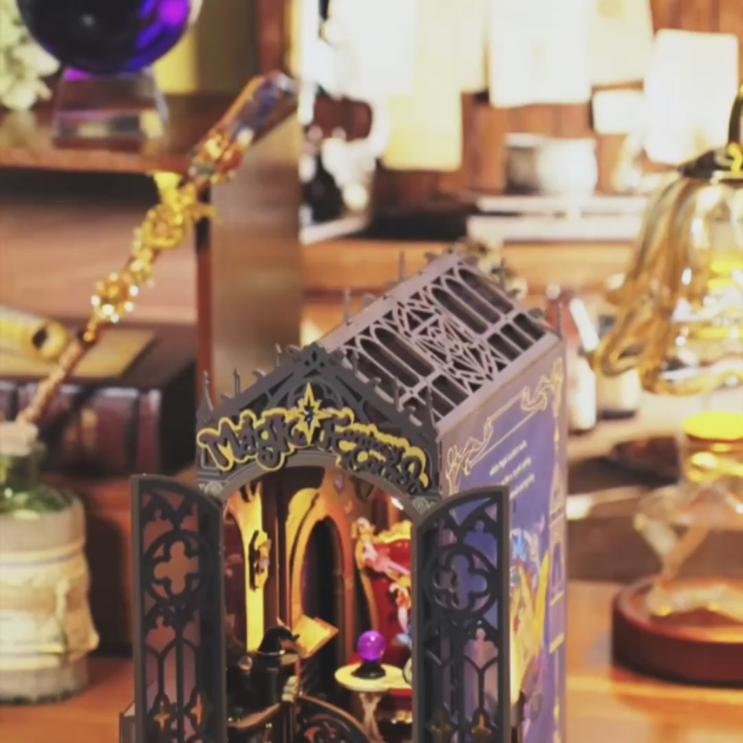 mundo magico da fantasia book nook diy - image with text 1 imagem