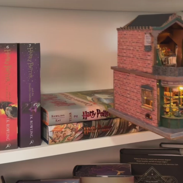 Livraria Crepúsculo | Casa Miniatura DIY