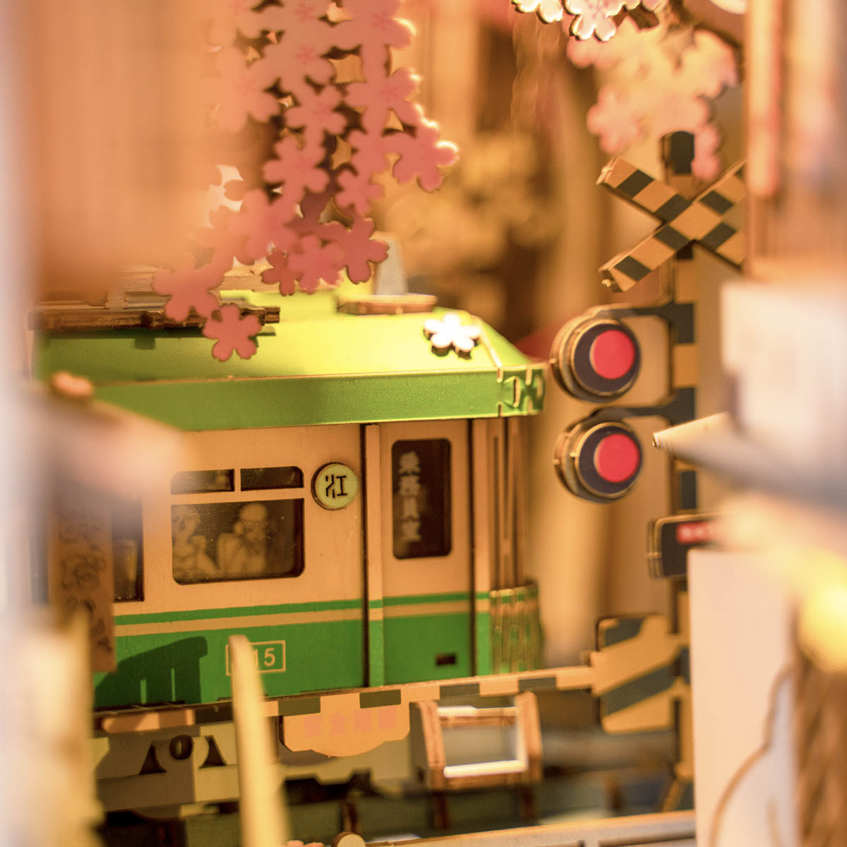 Trilho das Cerejeiras Book Nook DIY