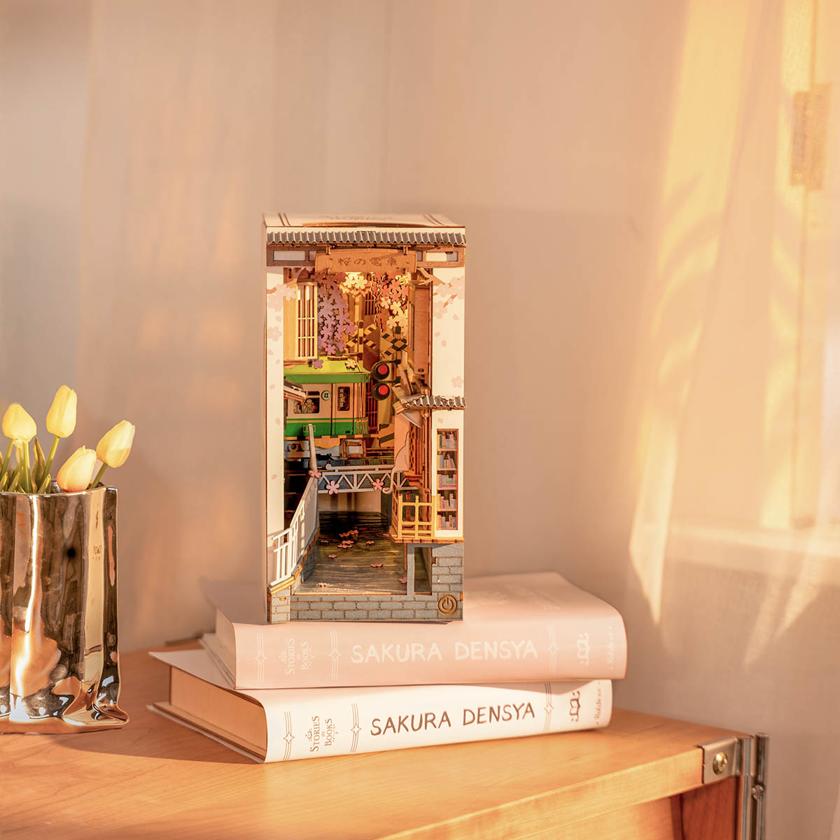 Trilho das Cerejeiras Book Nook DIY